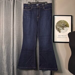 Scoop High Rise Flare Jeans 18S